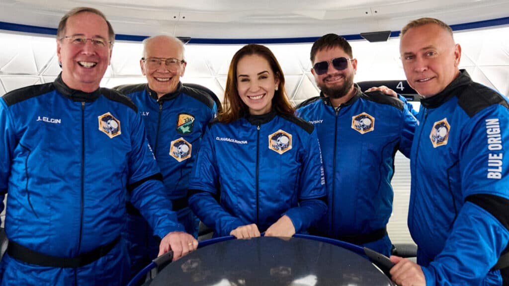 instagram.com/blueorigin, бильд-редактор: Адэлина Мамедова