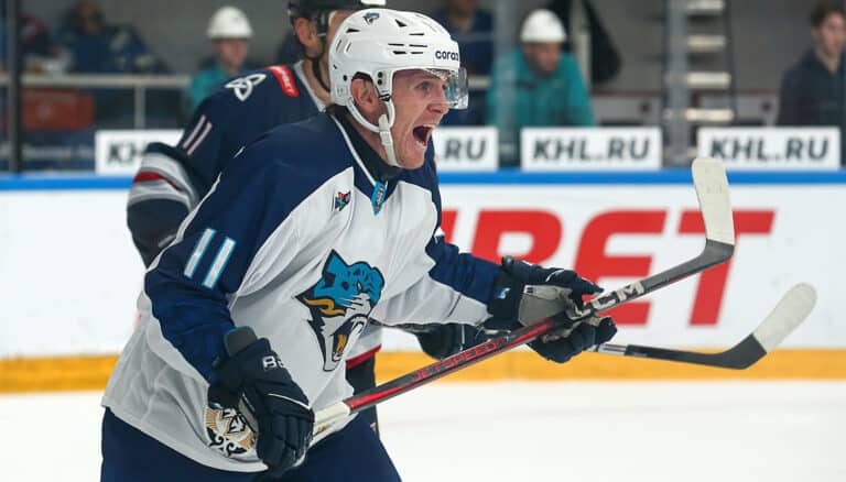 Дубль американца Мэйсона Морелли едва не спас «Барыс» в Омске