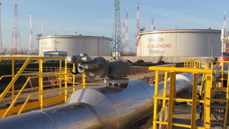 Казахстан будет добывать по 100 млн тонн нефти ежегодно