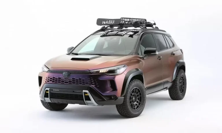 Toyota Corolla Cross моделін жол талғамайтын гибрид көлікке айналдырды