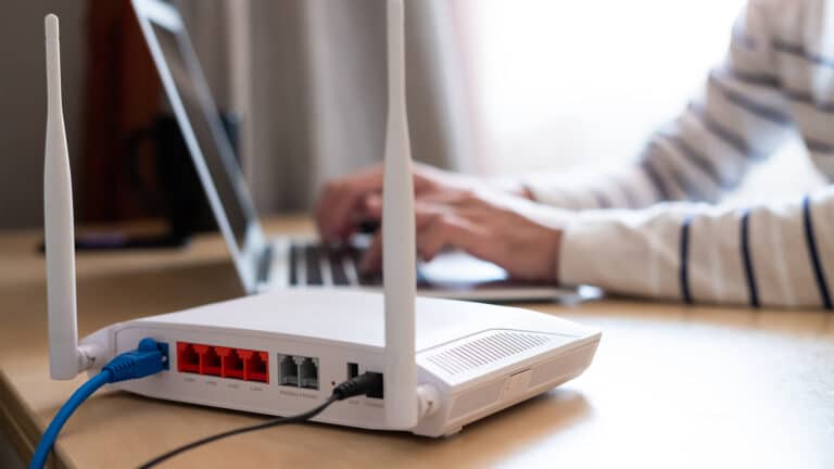 Почти две тысячи сел в Казахстане используют устаревшие модемы ADSL