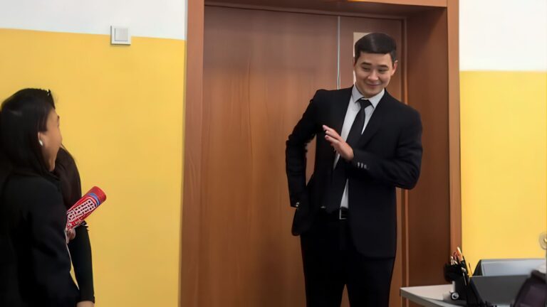 Молодой учитель из Семея стал звездой TikTok