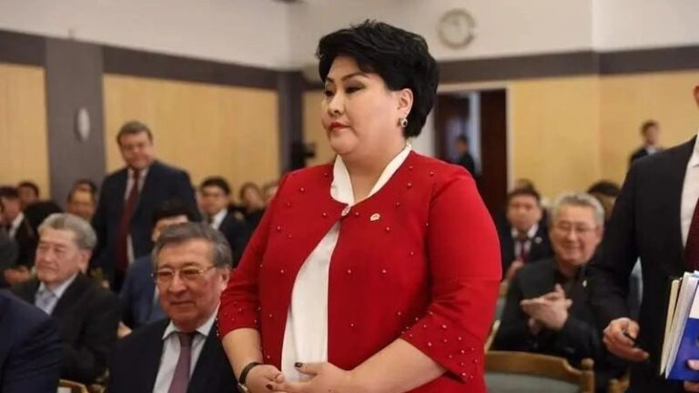 Жеті жылға сотталған Бақытгүл Хаменова әкімдіктің жиналысында жүр – сот түсіндірмесі