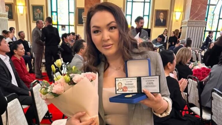 Баянның сіңлісі Бағым Мақсатқызы да атақ алды
