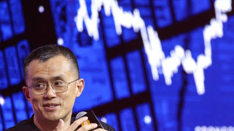 Трамп Binance иесіне рақымшылық жасап, криптобиржа қайта жанданды
