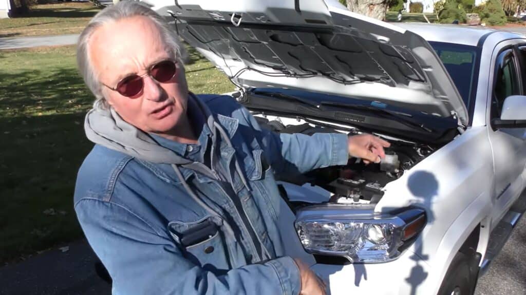 Опытный механик назвал Toyota Tacoma с V6 лучшим выбором среди пикапов