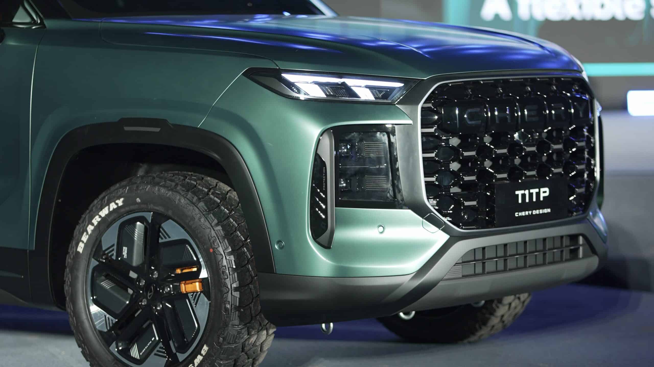 новый внедорожник Chery Tiggo X, новый кроссовер чери тигго х, международный саммит пользователей Chery 2025 в Уху, Chery International User Summit 2025
