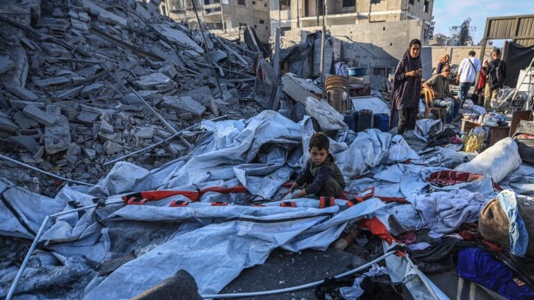 Израильдің Газа секторына соққысынан жүзден аса адам қаза тапты