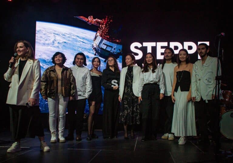 В шорт-лист STEPPE AWARDS 2025 попал спектакль о деле Салтанат Нукеновой