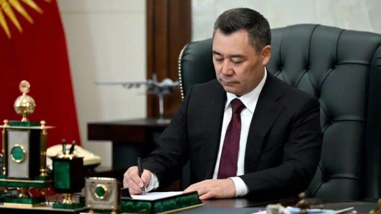 Садыр Жапаров жиенінің тойын құпия түрде резиденциясында өткізді