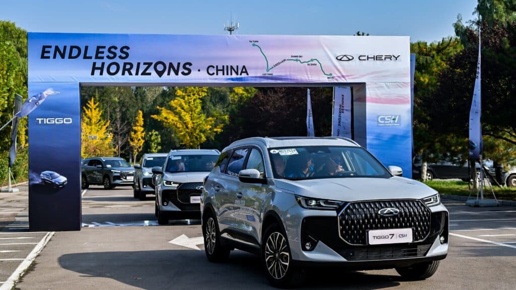 Большой тест-драйв гибридных Chery Tiggo: «Курсив» проехал 1 403 км без дозаправки