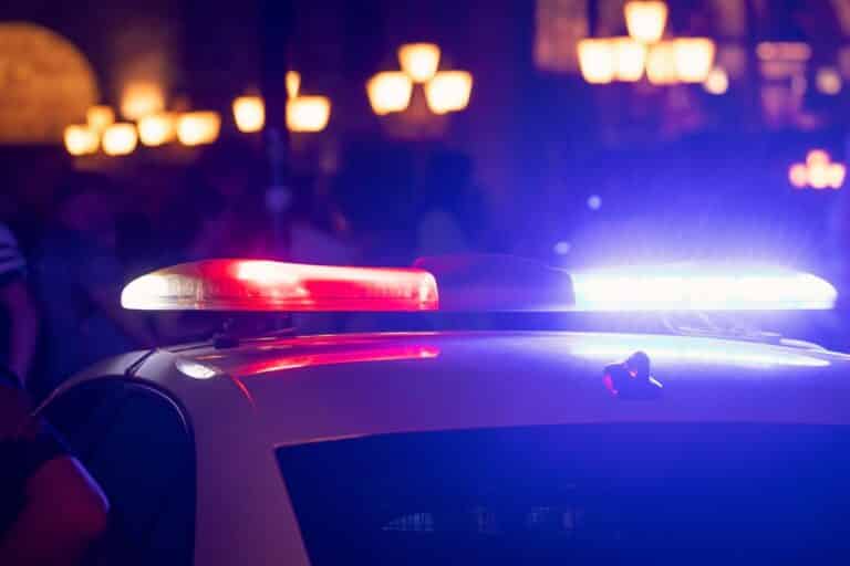 В Актобе задержали мужчину, помочившегося у мечети «Нурдаулет»