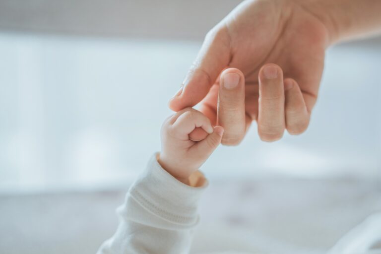 В Минпросвещения рассказали о состоянии родившей школьницы