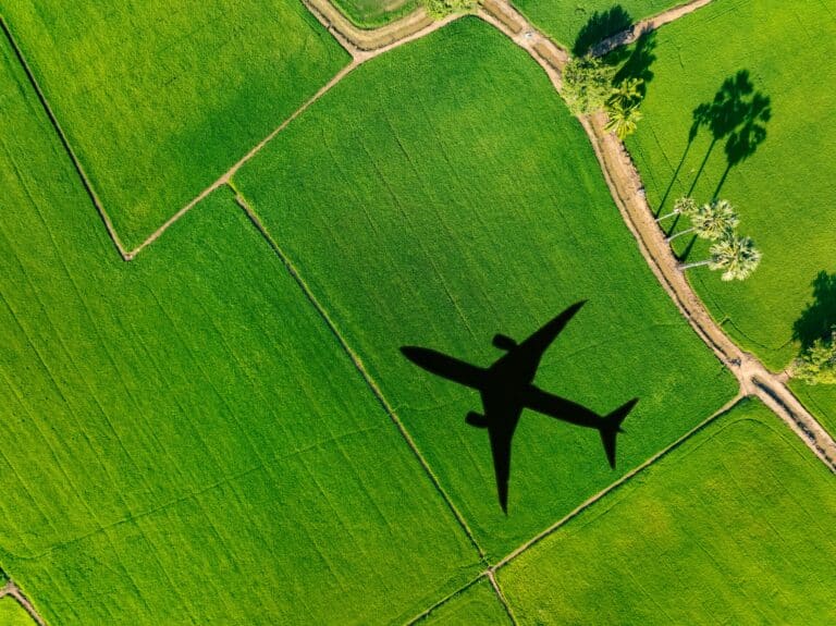 Чем авиации грозит отказ от перехода на ESG-стандарты
