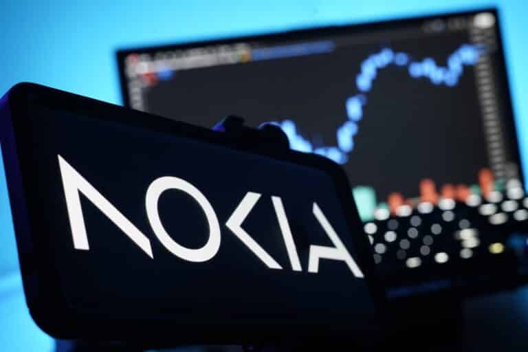 Главное к утру: ожидание коррекции, Nvidia спасает Nokia, рекорды Microsoft и Apple
