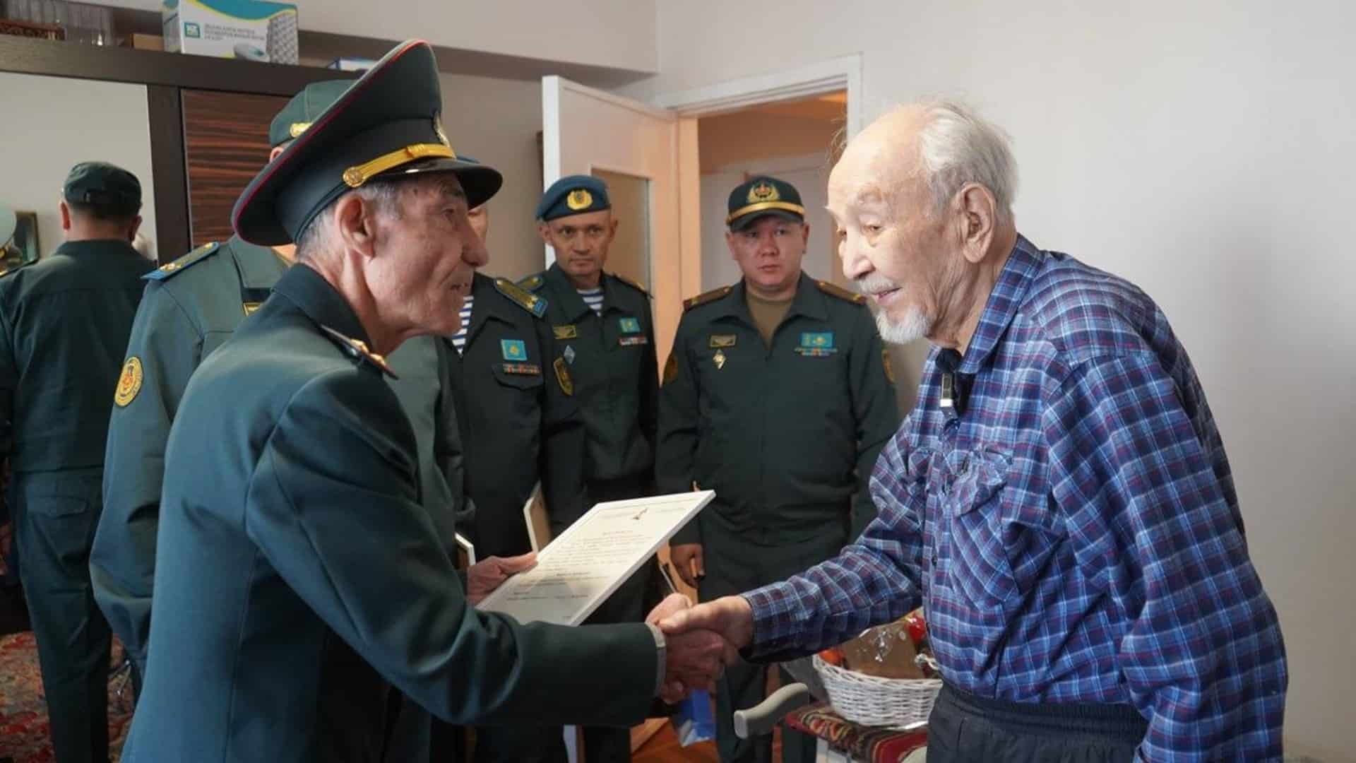 соғыс ардагері Қамбат Сәрсенов