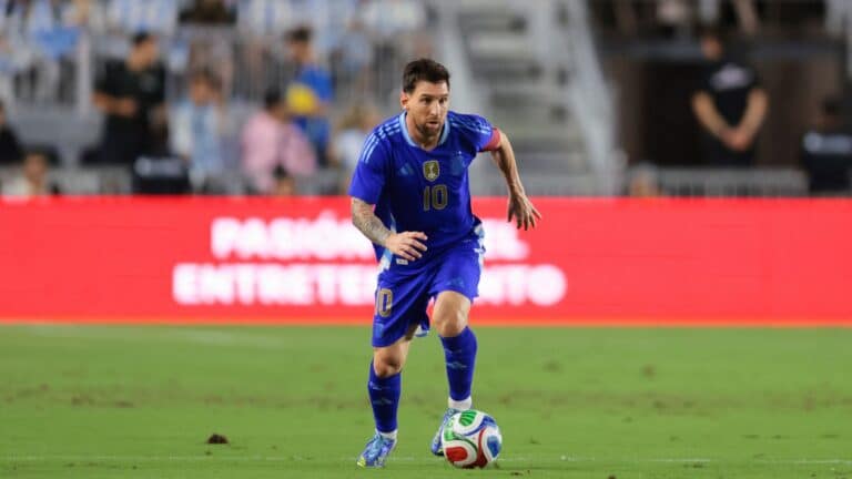 Лионель Месси объявил о создании юношеского футбольного турнира Messi Cup