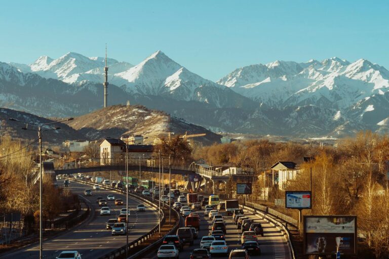 Алматыда автокөліктерді тексеру күшейеді