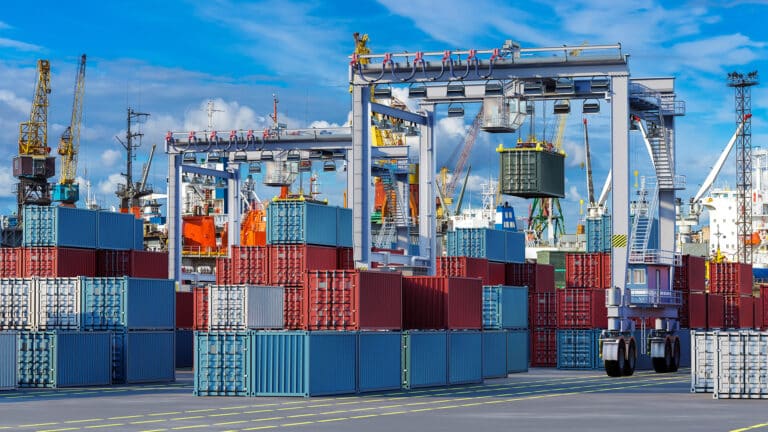 Казахстан захватывает Центральную Азию своими товарами