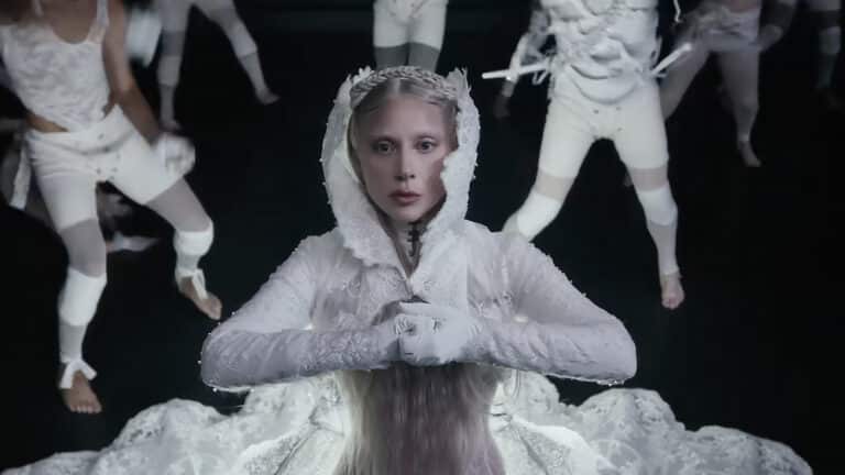 Трек Леди Гаги возглавил топ лучших песен 2025 года по версии Apple Music