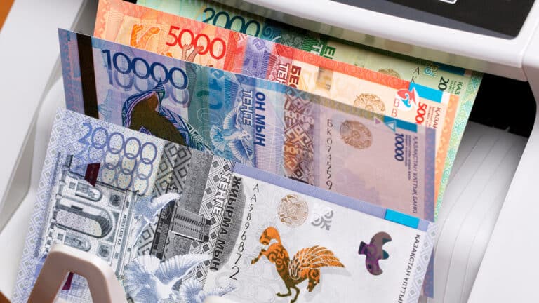 Кулибаевы получат сотни миллионов от сдачи в аренду офиса для оператора Кашагана