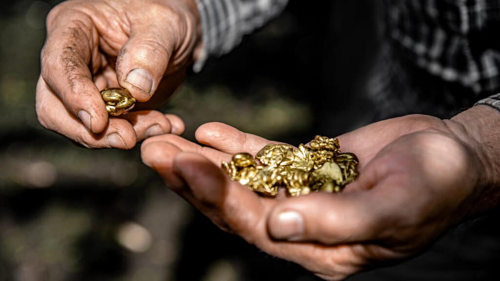 В Казахстане нашли десятки тонн золота, shutterstock, бильд-редактор: Серикжан Ковланбаев