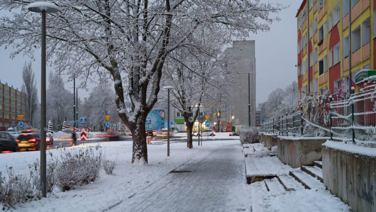 Погода в Казахстане сменится на снег и гололед