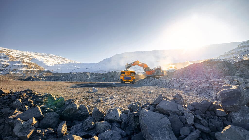 Более 100 млн тенге похитили у казахстанского угледобывающего СП «РУСАЛа» и «Самрук-Энерго», shutterstock, бильд-редактор: Серикжан Ковланбаев