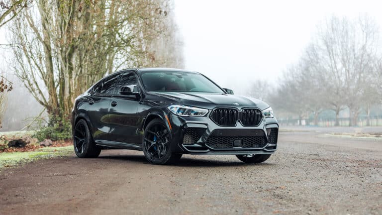 На BMW X6M потратил украденные деньги экс-директор «Таза Өскемен»