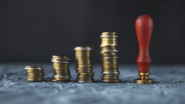 Сколько будут стоить услуги нотариусов: утверждены размеры ставок с 1 января