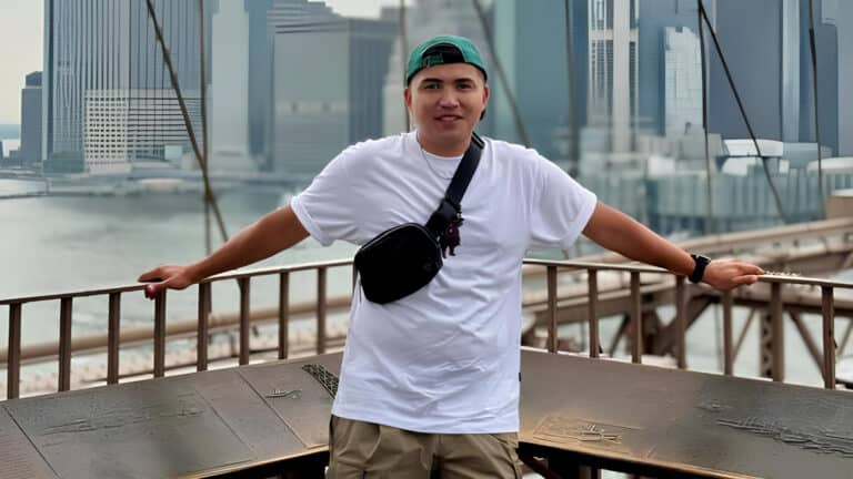 Жена блогера TERRITIMA два года ездила на криминальном авто