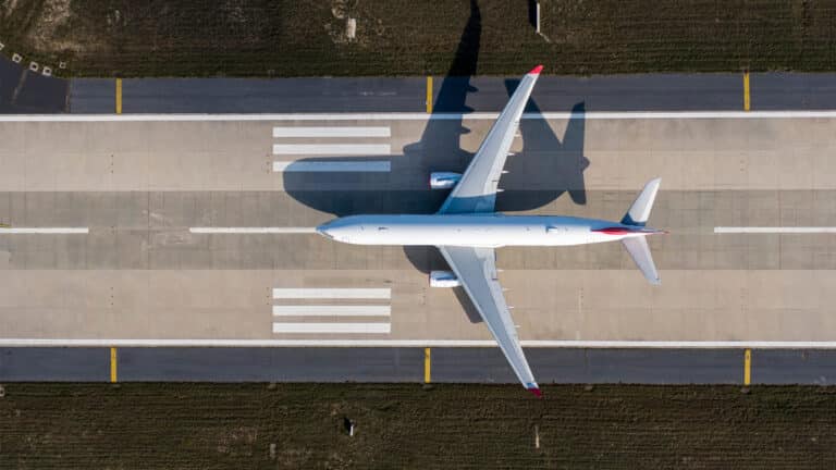 Немецко-казахстанской компании выделили землю для строительства аэропорта за $550 млн