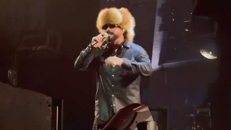 Тимати собрал полный зал в Алматы, несмотря на призывы к отмене