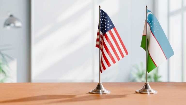 Узбекистан вложит в США более $100 млрд