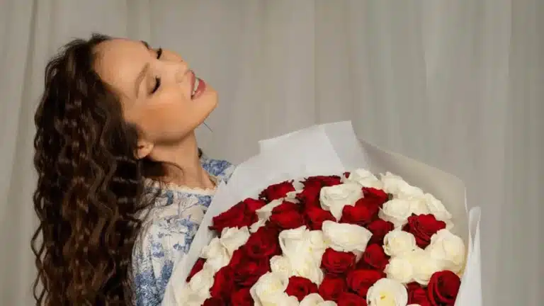 Жұлдыз Әбдікәрімова үш айлық баласын тастап, неге Жапонияға кетіп қалды?