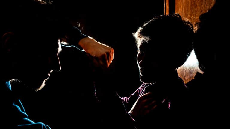 На юге Казахстана чаще всего оправдывают агрессию и насилие