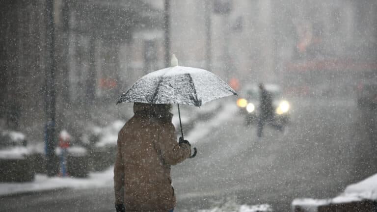 Снег и дождь на выходные обещают в Казахстане