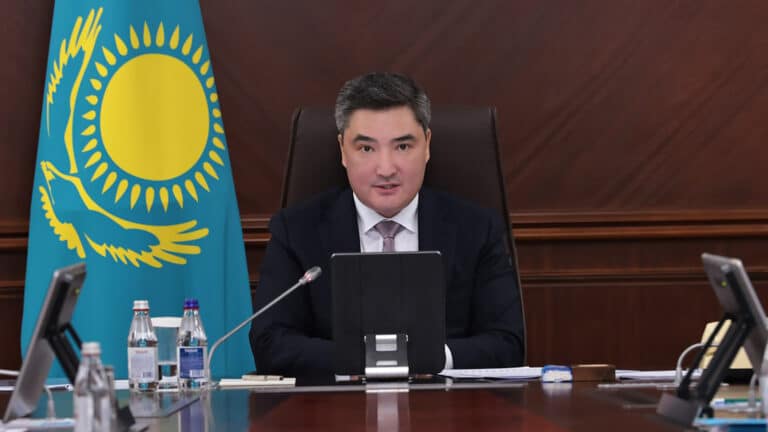 Бектенов потребовал от Kazakh Invest реальной эффективности, а не «красивых отчетов»