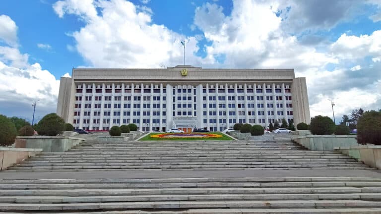 Маслихаты могут появиться в каждом районе Алматы