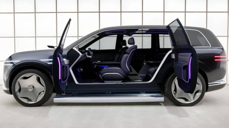 Genesis готовит GV90 — новый флагман, от которого пахнет роскошью