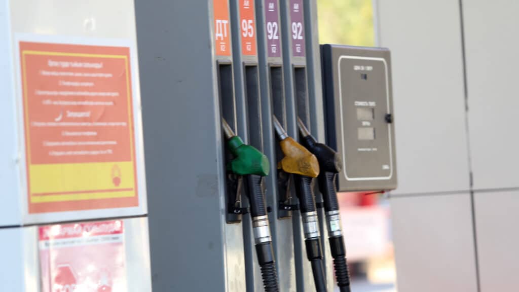 Министр энергетики предрек продолжающийся рост цен на Аи-95 и Аи-98 в Казахстане, Аскар Ахметуллин, бильд-редактор: Адэлина Мамедова