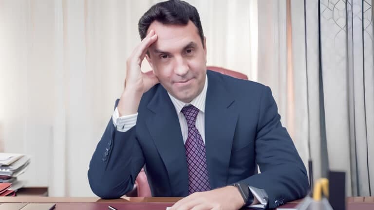 Партнер Кима Олег Новачук получит еще 1,9 млрд тенге от своей компании в МФЦА