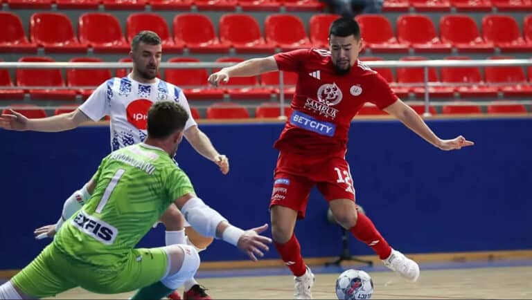 «Кайрат» с «Семеем» пробились в плей-офф Лиги чемпионов