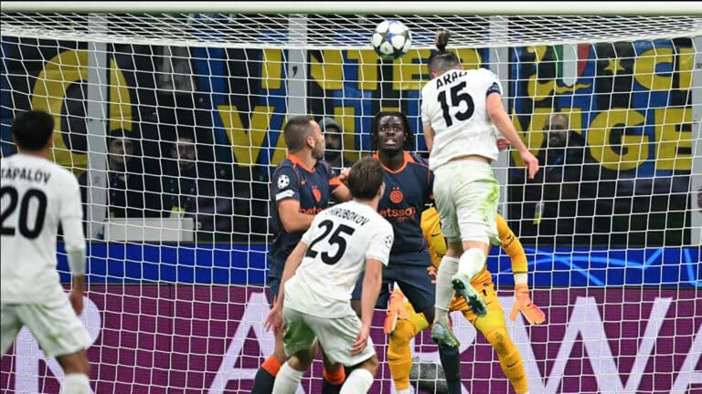 «Интер» впервые пропустил в Лиге чемпионов, но забил «Кайрату» на гол больше