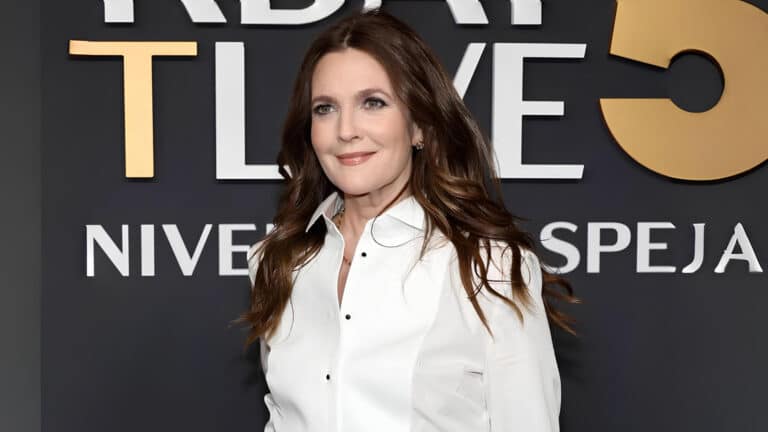 Drew Barrymore opens up on embracing solitude during Thanksgiving