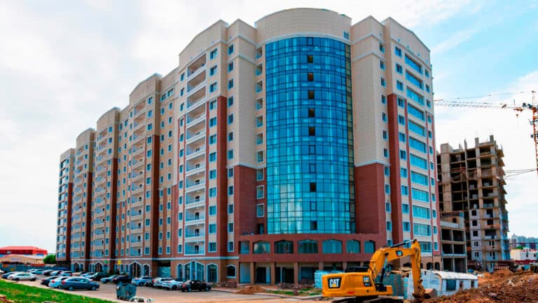 В одном из ЖК в Астане снова рухнул лифт