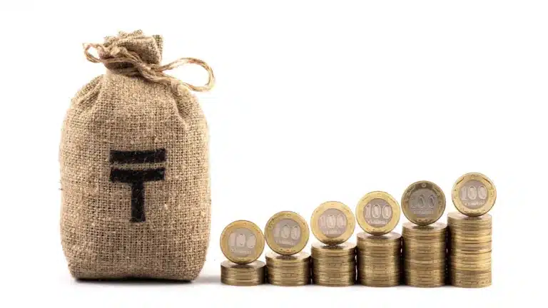 Ставки по депозитам казахстанцев продолжают расти