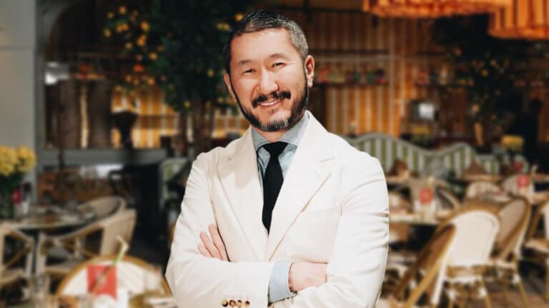 Сеть ресторанов миллионера Байтасова ABR впервые займет 2 млрд тенге на рынке