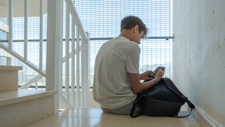 Подросток из Актау в шутку назвал себя террористом