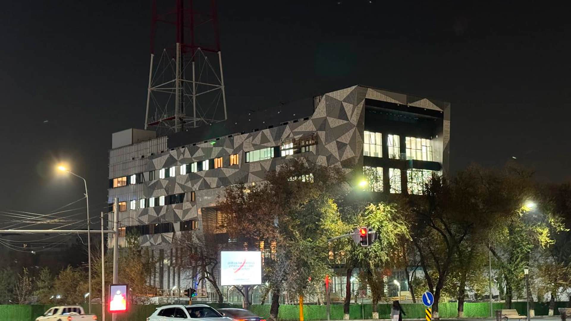Медиацентр «Казахстан» откроют в этом году, но он уже не нравится алматинцам